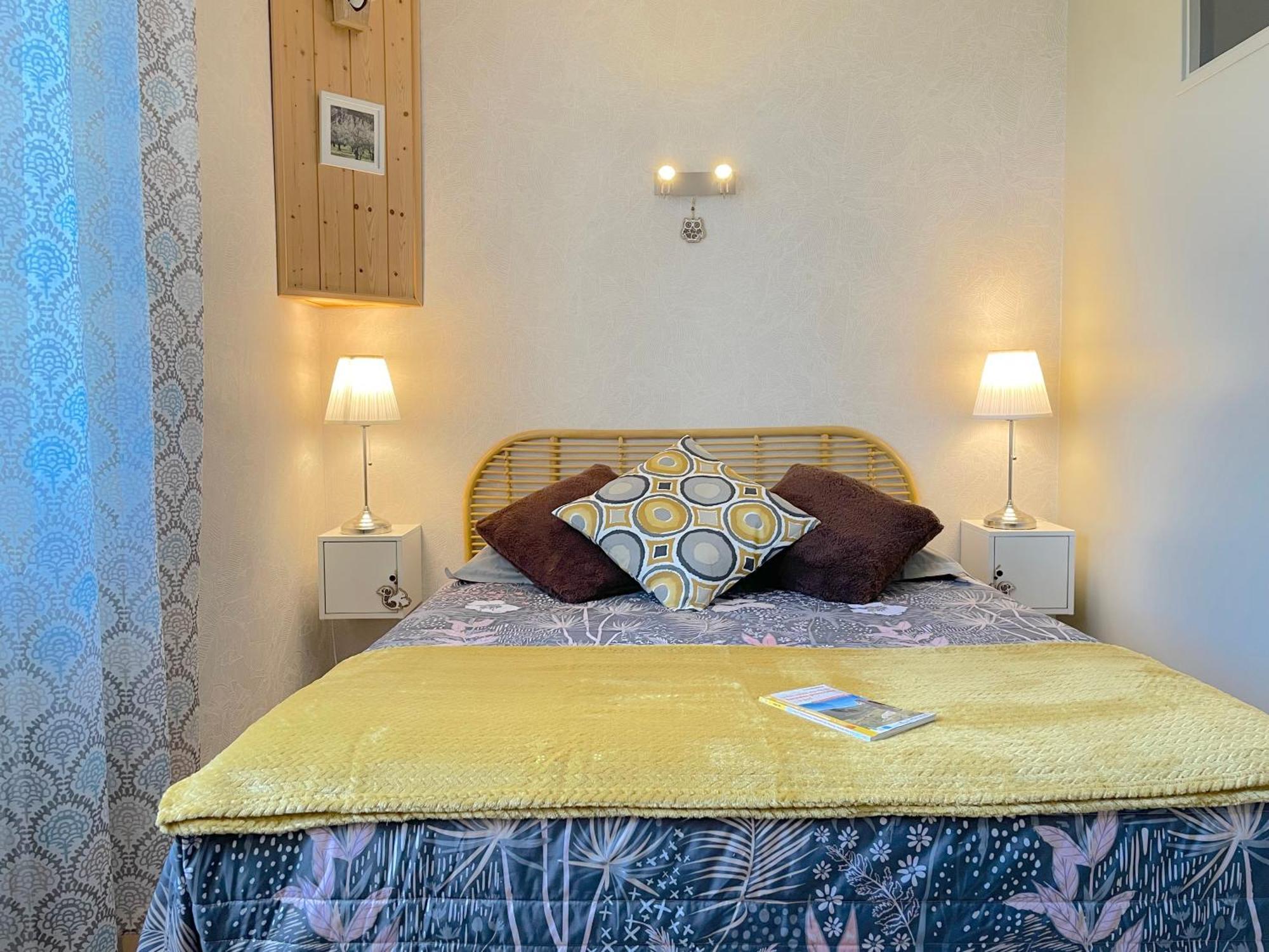 Atypique Detour Bed & Breakfast Rosans Bagian luar foto